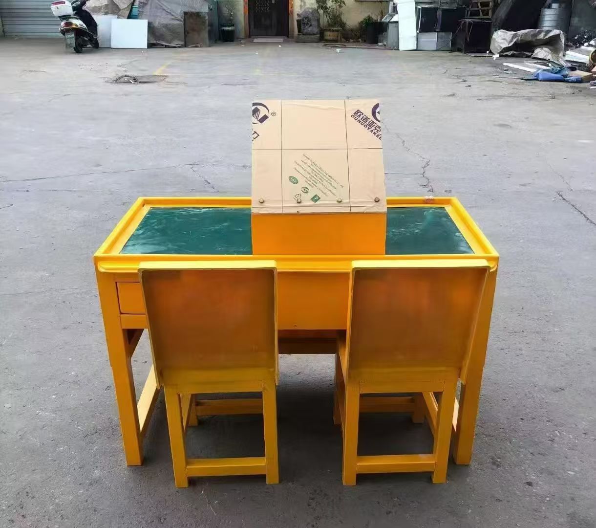万安防静电导通桌井下煤矿火工品发放桌：危险品流转的安全守护者